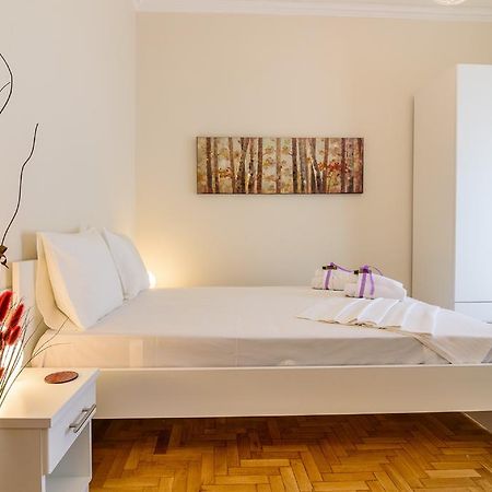 Charmy Petit Flat In Athens Apartment Luaran gambar