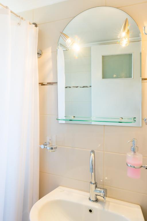 Charmy Petit Flat In Athens Apartment Luaran gambar